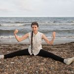 nina roach - @roachnina74 - Instagram