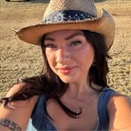 Nina Serrano - Facebook