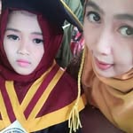 Nina Virgo - @nina_zatriady - Instagram