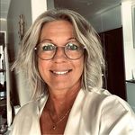 Nina Wall - @ninawall69 - Instagram