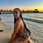 Nina Wallace - @onccexo - Instagram