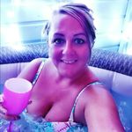 Nina Ward - @nina_ward_80 - Instagram