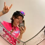 Nina Waring - Facebook