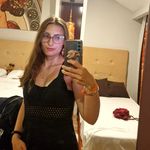 Nina - @ninaweishaar - Instagram