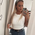 Stephany Nina Welsh - @stephany_ninax - Instagram