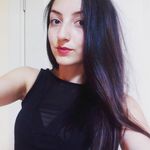 Nina Whitfield - @ninawhitfield96 - Instagram