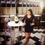 Nisha Maharaj - @niche_maharaj - Instagram