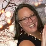Anita Decker - @appleneenee - Instagram