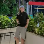 Noah Ash - @everywhereashhh - Instagram