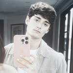 ᴠᴀɴᴇꜱꜱᴀ - @noah._byler - Instagram