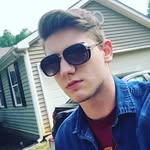 Noah Hinkle - @xdramaticirony - Instagram
