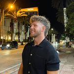 Noah Johnston - Real Estate Wholesaling Mentor - @noahjohnston - Instagram