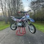 Noah Leonhardt - Facebook