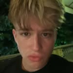@noahliebtnoah - Instagram