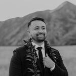 Noah Pope - @popes_livingroom - Instagram