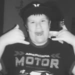 noah sutherland - @sutherland_noah - Instagram
