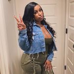 Noel Holmes - @noel_notnoelle - Instagram
