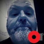 Noel Holmes - @noelholmes - Instagram