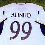 Noël Sylvester - @alinhosylv - Instagram