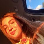 Noelle 🤍 - @noelle_bloomfield - Instagram