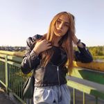 @noemibrunner21 - Instagram