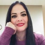 Noemi SH - @noemifoxypowerangel01 - Instagram