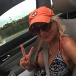 Noemí Mercado - @emimercado222 - Instagram
