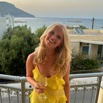 Nora Becker - @norabecker_ - Instagram