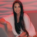 Nora Vanden Bush - @noralvb - Instagram