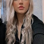 Nora Marlow - Facebook