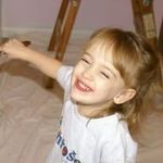 Nora Powell - @mike__wazowski_2001 - Instagram