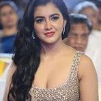 Nora Singh  - Facebook