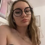 Nora Tom - Facebook
