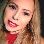 Norine Moore - @on.scene.with.norine - Instagram