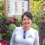 Nova Collins - Facebook