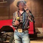 Oakley Brown - Facebook