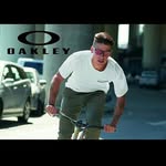 لباس ها وعینک های اوکلی - @oakley_chanel - Instagram