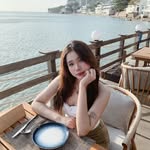 Oanh Vàng - @vangoanhhhh - Instagram