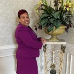 Odell Johnson - @loganskitchenandcatering - Instagram
