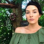Ofelia Alexander - @tinboxtea - Instagram