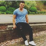 mario - @ofeliamena2 - Instagram