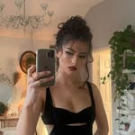 @ofeliamosley31 - Instagram