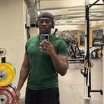 Ola Aina - @olaroundlifts - Instagram