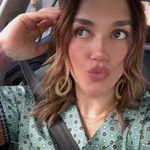 𝓞𝓵𝓰𝓪 𝓥𝓲𝓵𝓵𝓪𝓵𝓸𝓫𝓸𝓼 𝓒𝓻𝓸𝓼𝓼 - @olgacross - Instagram