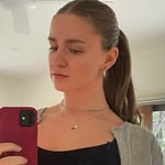 @oliveknight_ - Instagram