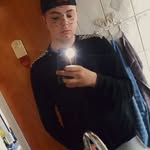 Oliver Bach - @mutte1103 - Instagram