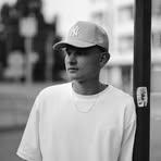 Oliver Bach - Facebook