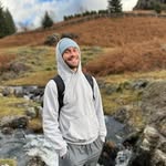 Oliver Bond - @omcbond - Instagram