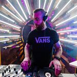 Oliver Dobson - @dj_d.o.b - Instagram