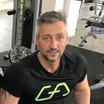 Oliver Jacobi - @ollijacobi - Instagram